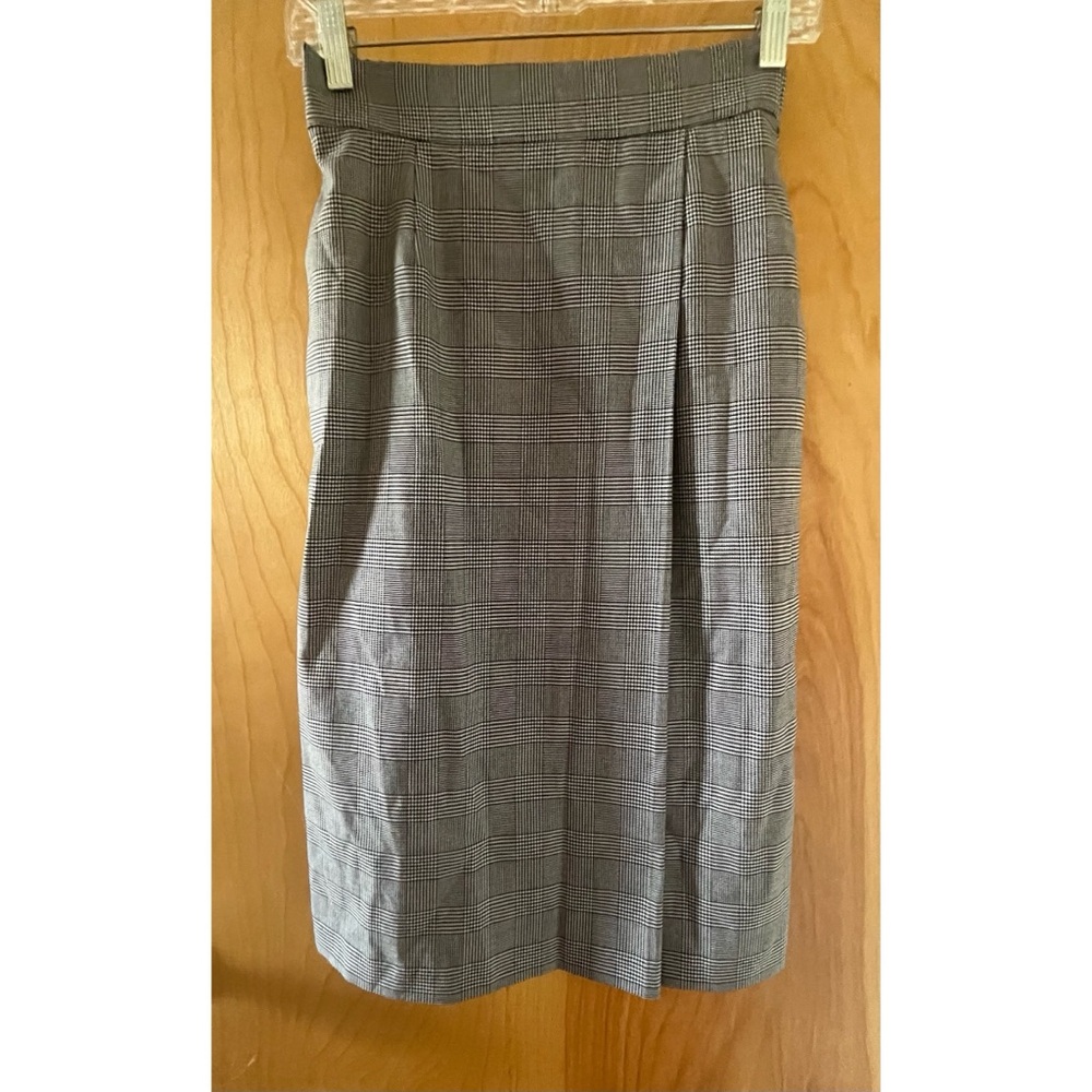 Classic Gray Plaid Skirt